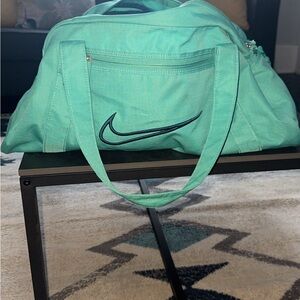 Nike Aqua Women's Travel Bag